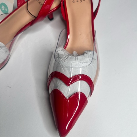 NWT A New Day Red and White Kitten Heels Size 8.5 - Picture 8 of 12